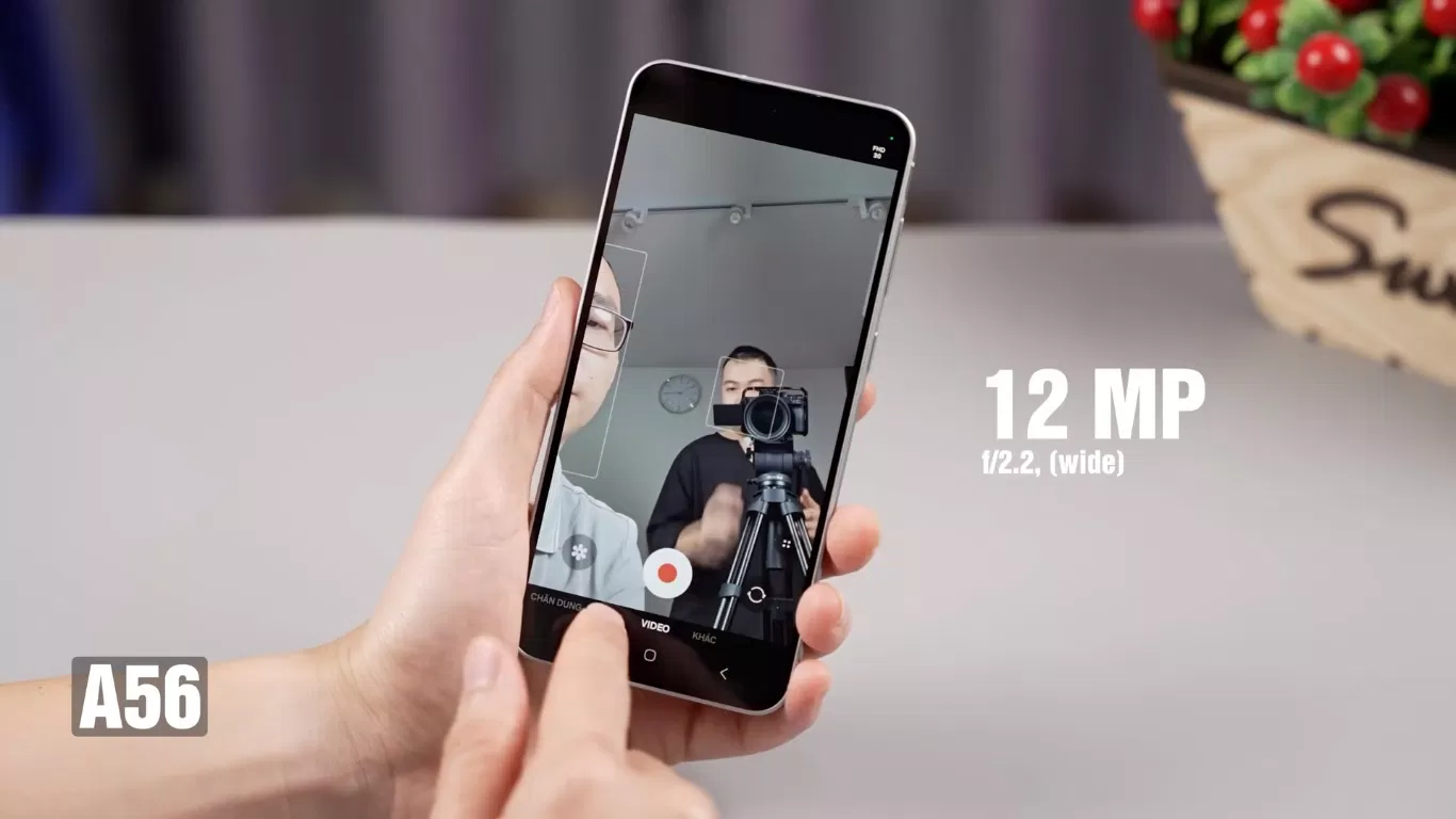 Cả Galaxy A56 và Galaxy A36 đều có camera trước là 12MP (Ảnh: Internet) Cả Galaxy A56 và Galaxy A36 đều có camera trước là 12MP (Ảnh: Internet)