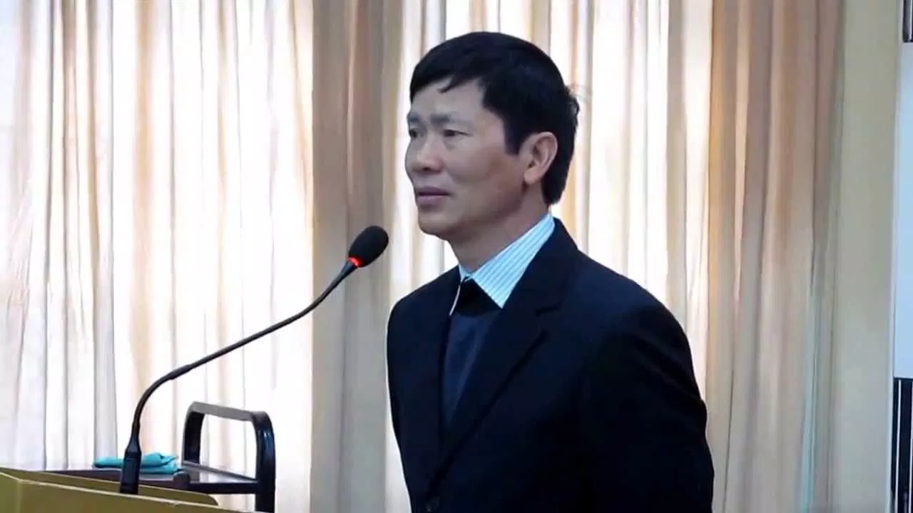 Giáo Sư Lê Tuấn Hoa – Nhà Toán Học Xuất Sắc Trong Lĩnh Vực Tổ Hợp (Nguồn: Internet) Giáo Sư Lê Tuấn Hoa – Nhà Toán Học Xuất Sắc Trong Lĩnh Vực Tổ Hợp (Nguồn: Internet)