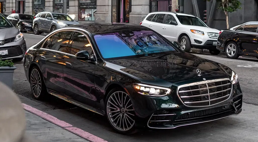 Mercedes-Benz S-Class – Định Nghĩa Của Sự Sang Trọng (Nguồn: Internet)