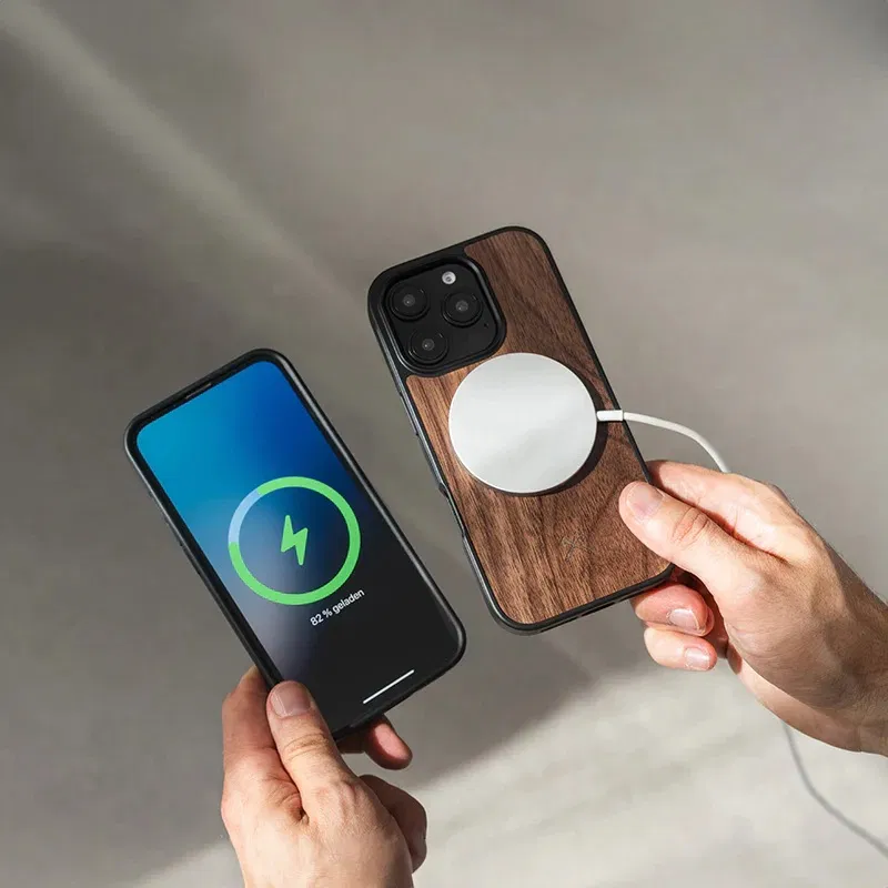 Cách phân biệt ốp lưng iPhone magsafe giả (Ảnh: Internet)