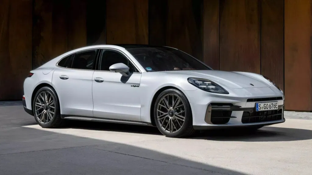 Porsche Panamera – Khi Xe Sang Kết Hợp Với Hiệu Suất Thể Thao (Nguồn: Internet)