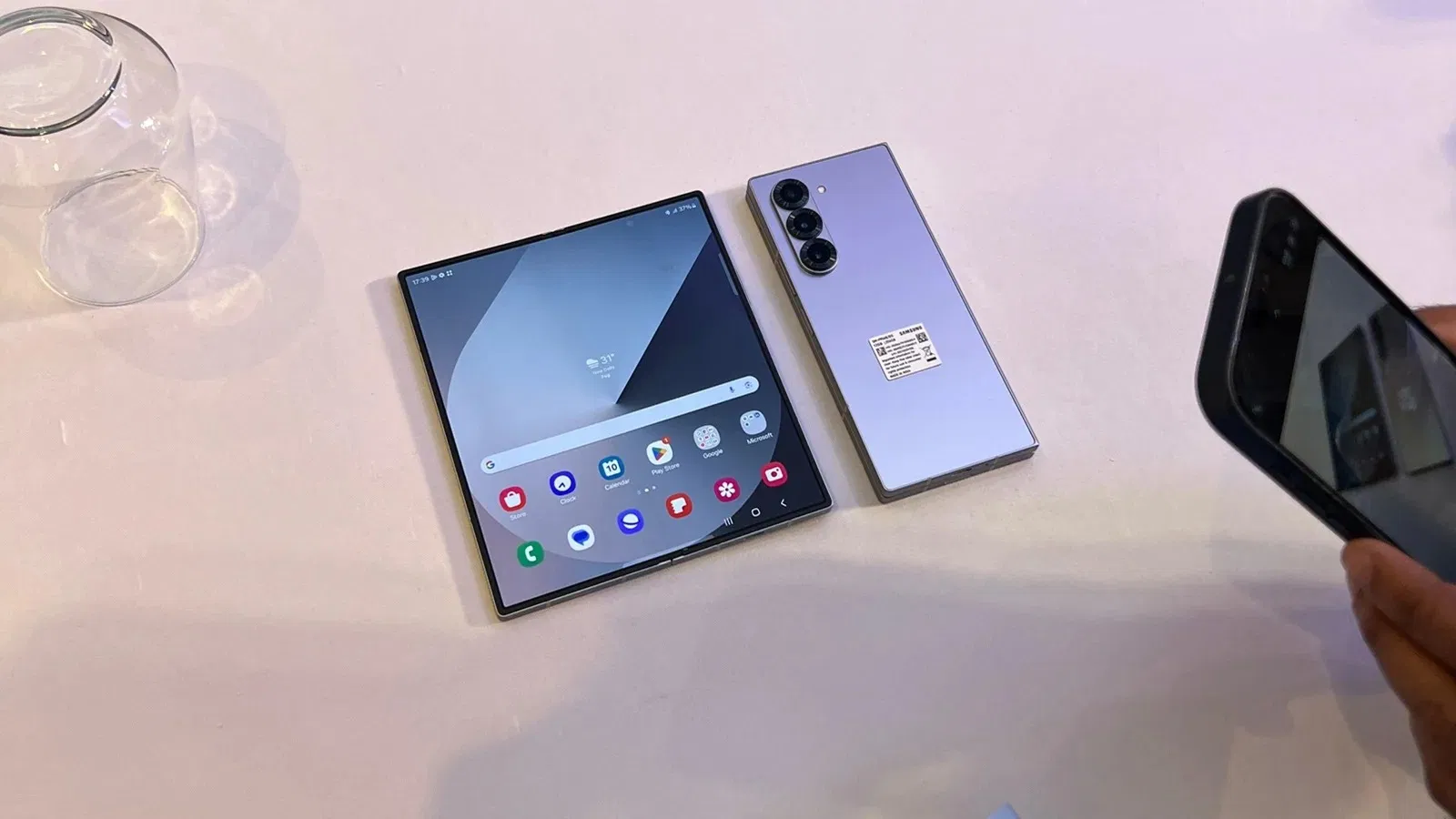 Galaxy Z Fold 6 (Ảnh: Internet) Galaxy Z Fold 6 (Ảnh: Internet)