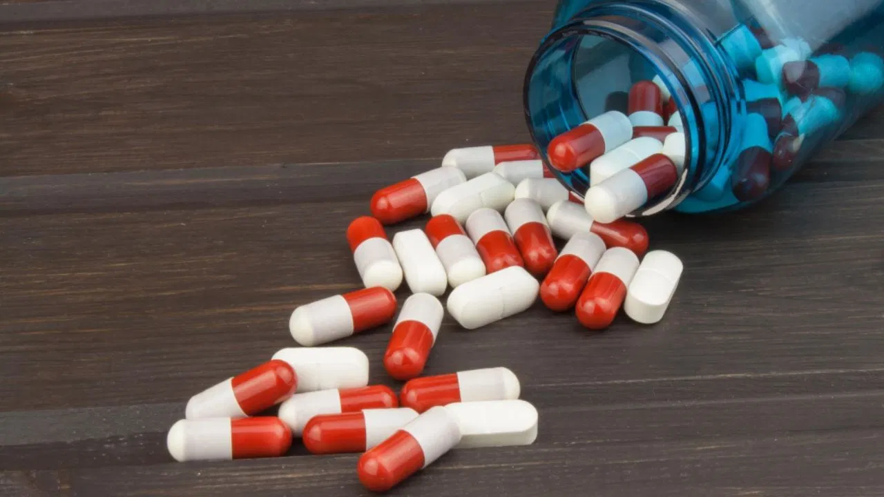 Dùng thuốc steroid