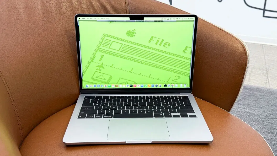 Macbook Air M4 (Ảnh: Internet)
