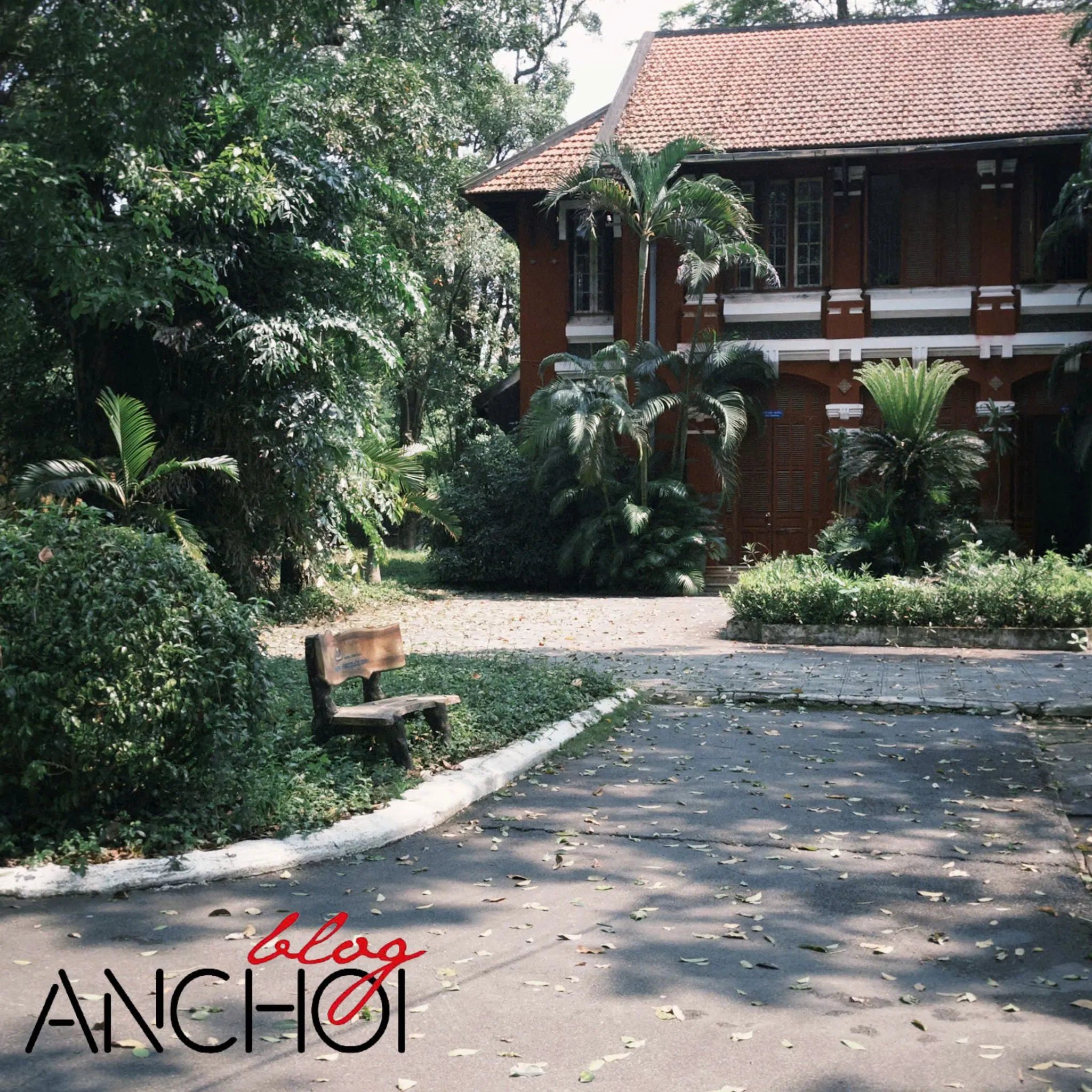 Bạn có thể lựa chọn địa điểm lưu trú và di chuyển thoải mái tại Huế (Nguồn: BlogAnChoi)