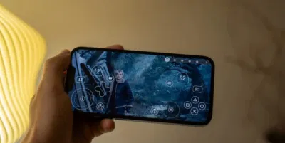 Chơi game Resident Evil trên iPhone 16e (Ảnh: Internet) Chơi game Resident Evil trên iPhone 16e (Ảnh: Internet)