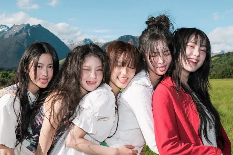 5 thành viên của nhóm nhạc tân binh KiiiKiii (Ảnh: Internet)