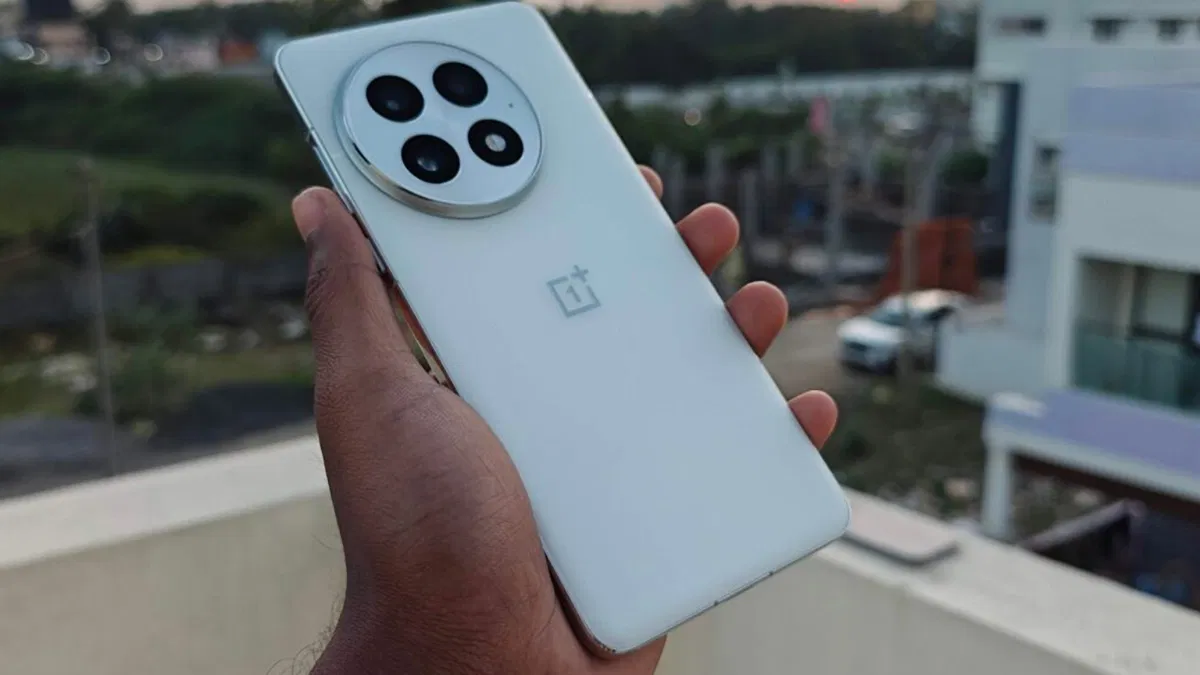 OnePlus 15 sẽ có dung lượng pin 7.000 mAh cùng sạc nhanh 100W (Ảnh: Internet)