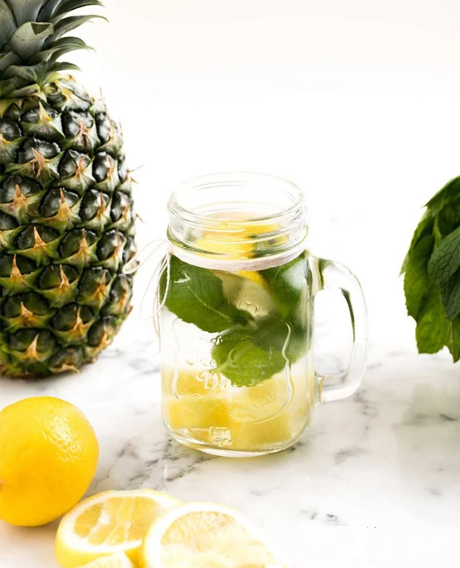 Nước detox dứa và chanh
