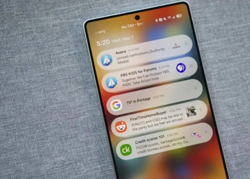 Thông báo trong One UI 7 trên điện thoại Galaxy S25 Ultra (Ảnh: Internet)
