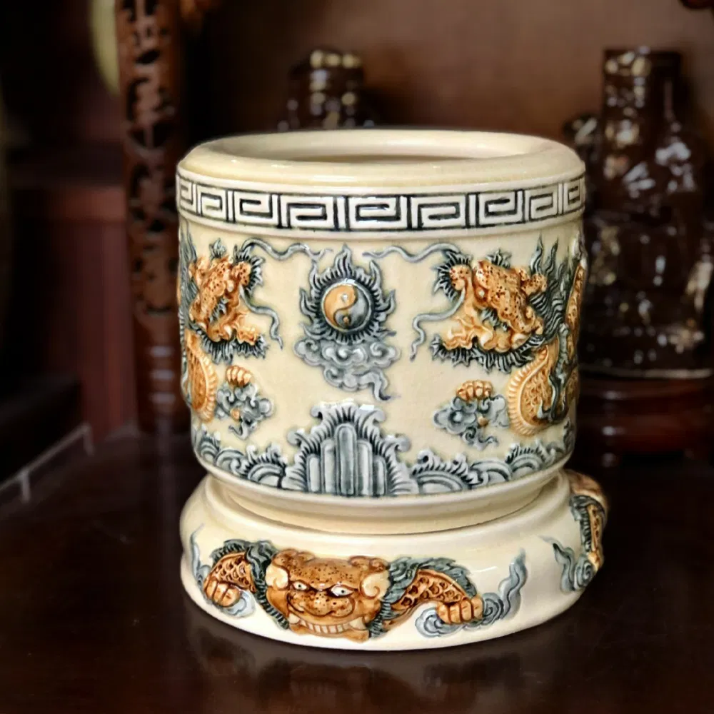 Số lượng bát hương trên bàn thờ