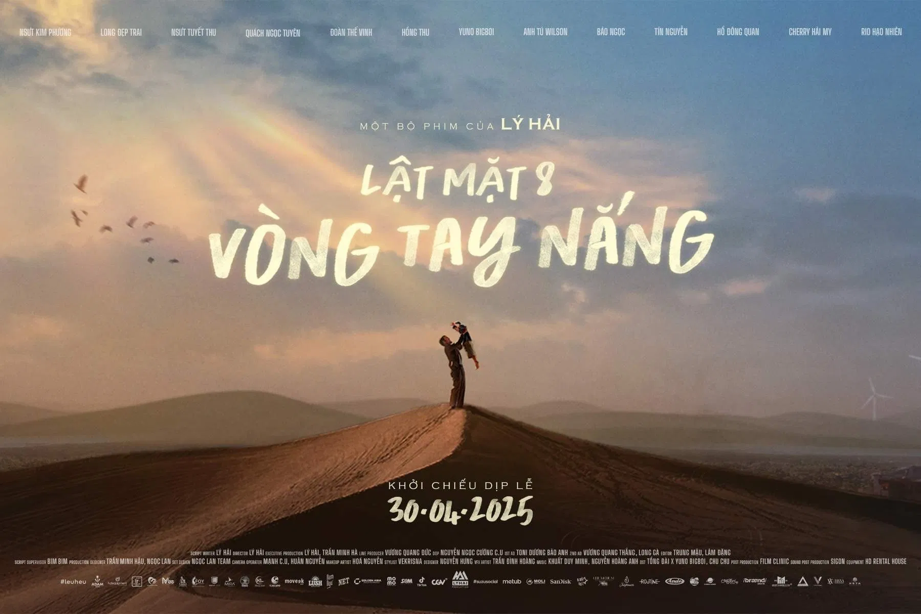 Lật mặt 8: Vòng tay nắng - một bộ phim tình cảm và hài hước về chủ đề gia đình