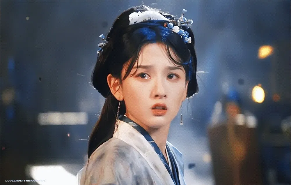 "Điểm sáng" lớn nhất của Khom Lưng thuộc về nhan sắc và diễn xuất tinh tế của Tống Tổ Nhi