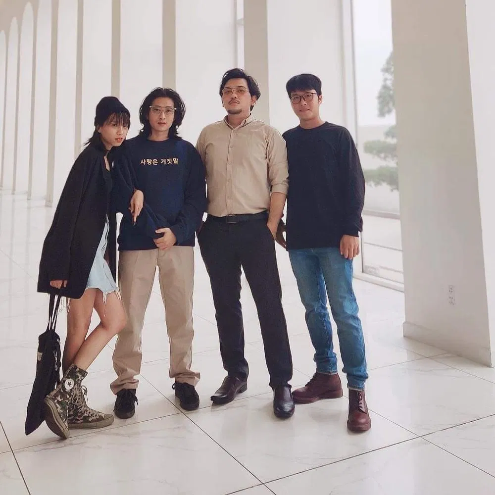 Bệt Band là ban nhạc với phong cách đầy ngẫu hứng