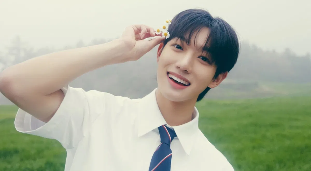 Vai trò của Thanatorn trong nhóm không chỉ là một thành viên biểu diễn, mà còn là cầu nối quan trọng giúp mang đến nguồn năng lượng tích cực cho toàn đội hình The Wind (Ảnh: Internet)