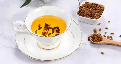AI không nên uống trà lúa mạch