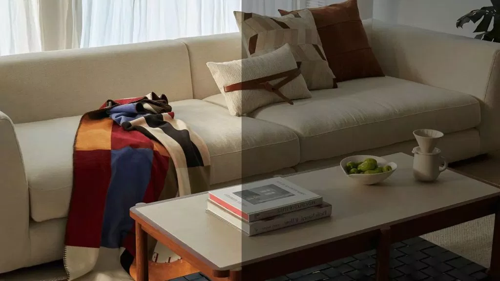 Camera sở hữu ống kính góc rộng 128 độ, kết hợp khẩu độ f/1.6 khá lớn – điều này giúp thiết bị thu được nhiều ánh sáng hơn, hỗ trợ quay video màu ngay cả trong điều kiện thiếu sáng (Ảnh: Internet) Camera sở hữu ống kính góc rộng 128 độ, kết hợp khẩu độ f/1.6 khá lớn – điều này giúp thiết bị thu được nhiều ánh sáng hơn, hỗ trợ quay video màu ngay cả trong điều kiện thiếu sáng (Ảnh: Internet)