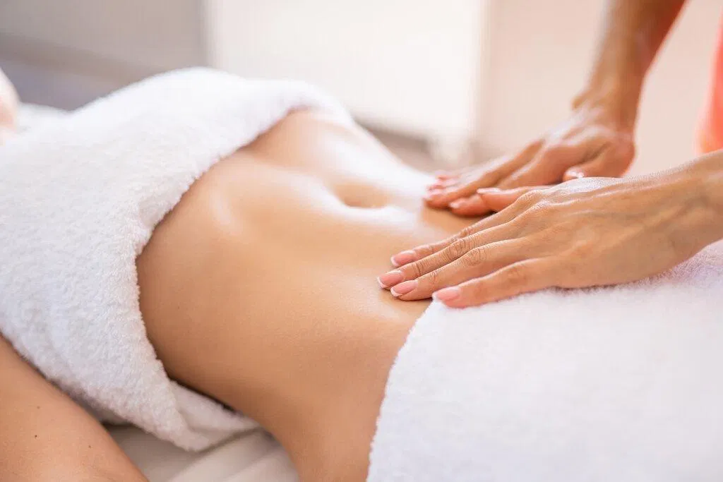 Massage bụng