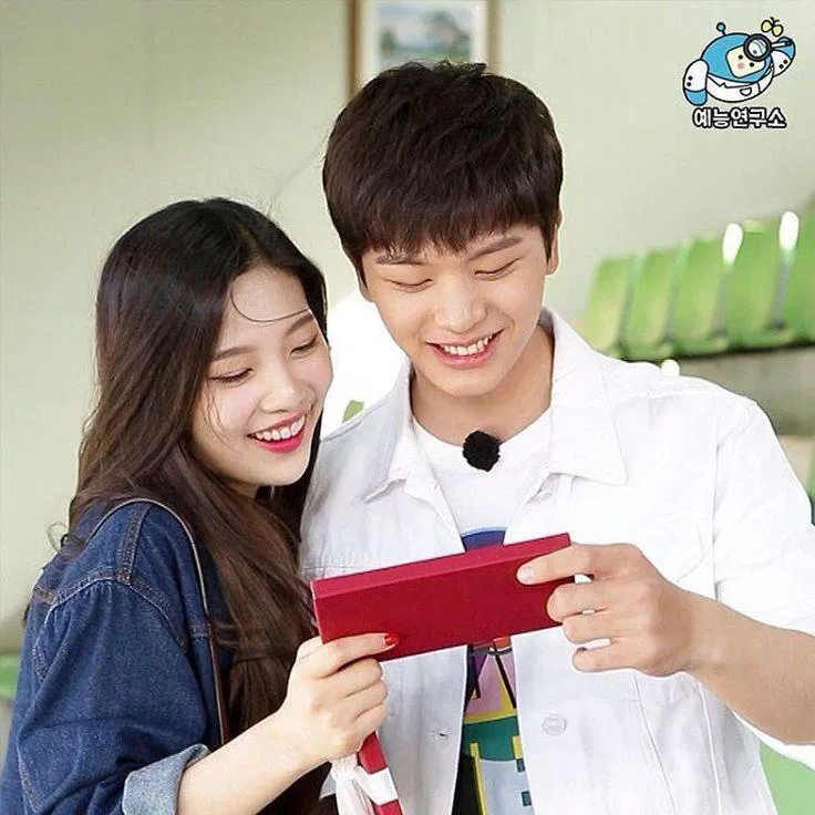 TOP 100 couple KPOP nổi tiếng nhất 2025 theo 3, 5 triệu fans vote (Ảnh: Internet)