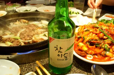 Rượu soju và anju chính là "chân ái" (Ảnh: Internet)