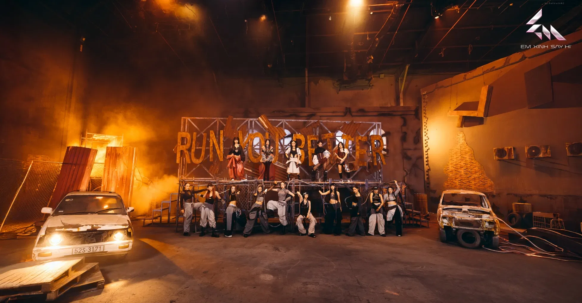 Sân khấu đủ WOW của RUN (Ảnh: Internet0