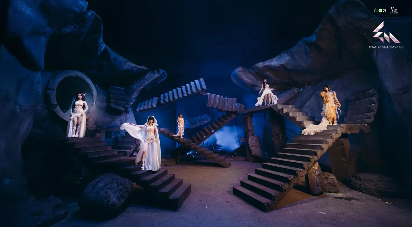 Mang đến stage ballad chính là thử thách với chính đội LyLy