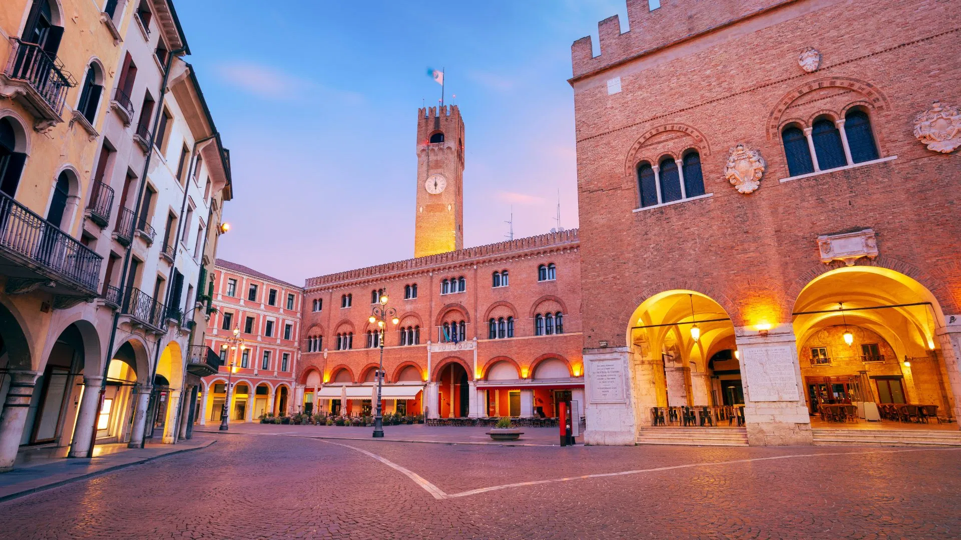 Piazza dei Signori, Treviso (Ảnh: Internet)