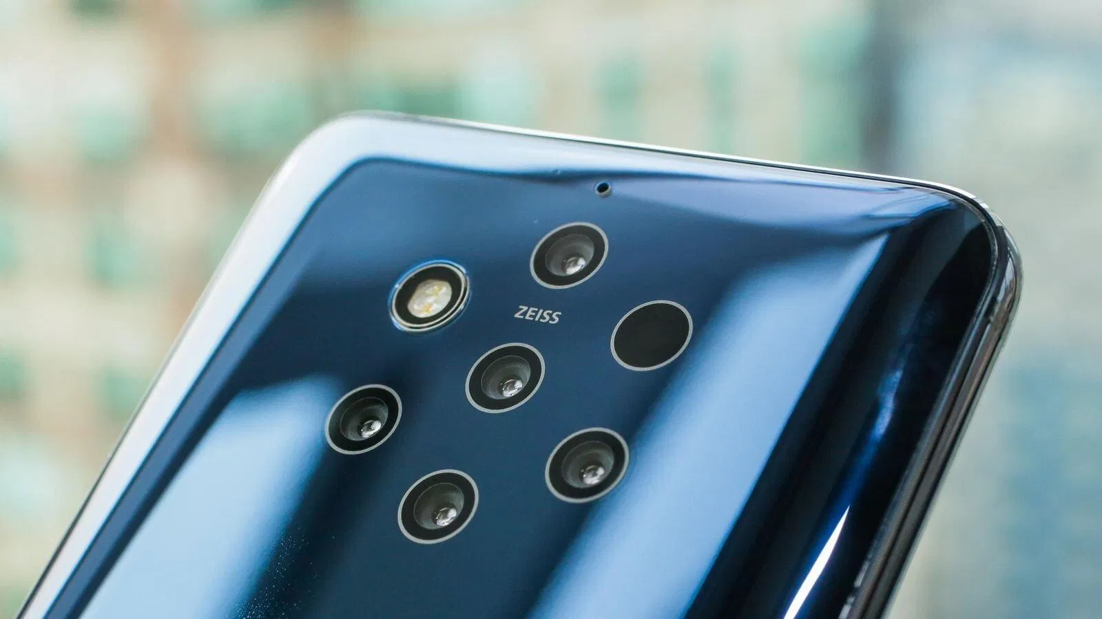 Nokia 9 là chiếc điện thoại sở hữu nhiều camera nhất trên thị trường (Nguồn: Internet)