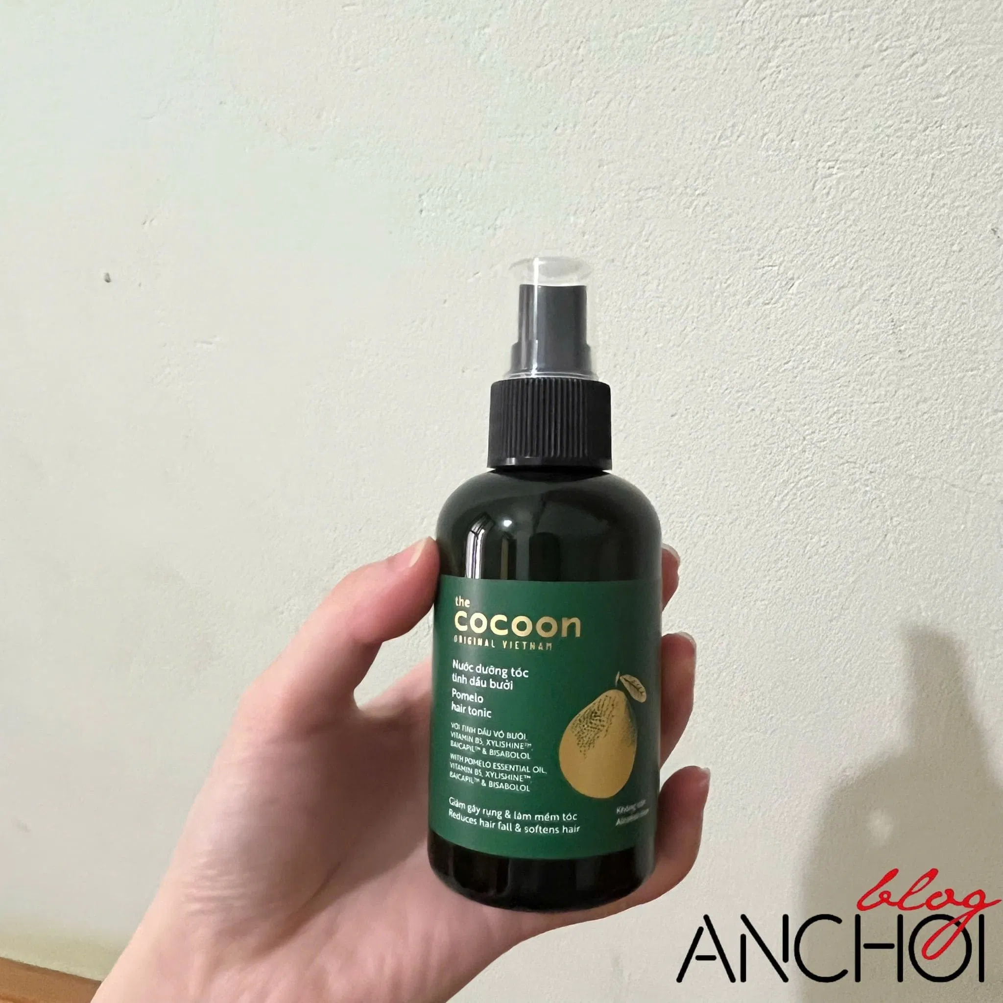 Nước dưỡng tóc tinh dầu bưởi Cocoon (Nguồn ảnh: BlogAnChoi)