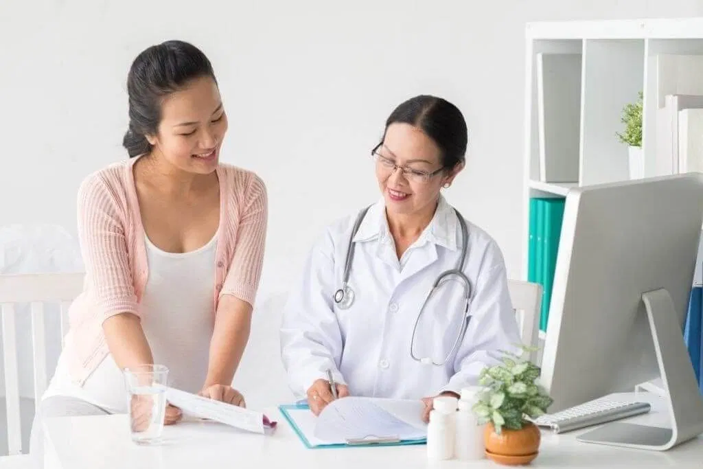 Việc trao đổi với bác sĩ chuyên khoa
