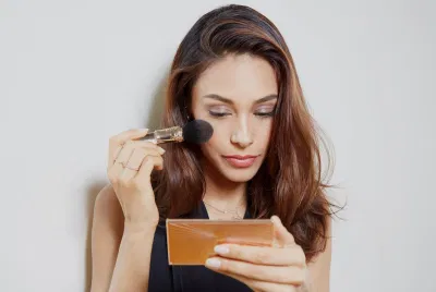 Dặm lại phấn phủ