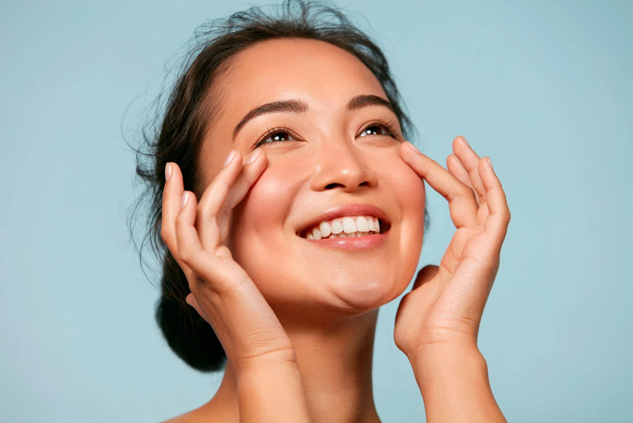Sử dụng kem dưỡng ẩm mỏng nhẹ