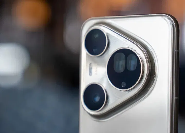 Cận cảnh camera của Pura 80 Ultra (Ảnh: Internet)