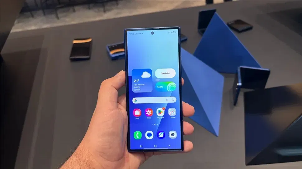 Galaxy Z Fold 7 (Ảnh: Internet)