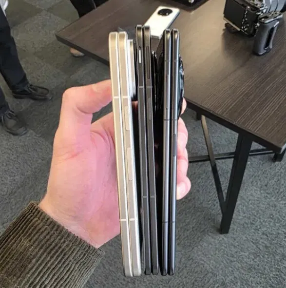 Điện thoại gập OPPO Find N5, Magic V3 và Pixel 9 Pro (Ảnh: Internet) (Ảnh: Internet)