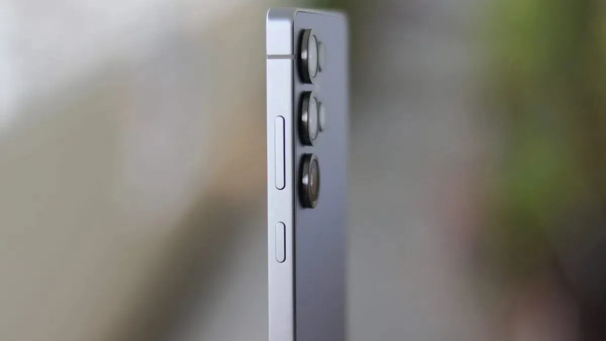 Galaxy S25 Ultra (Ảnh: Internet)