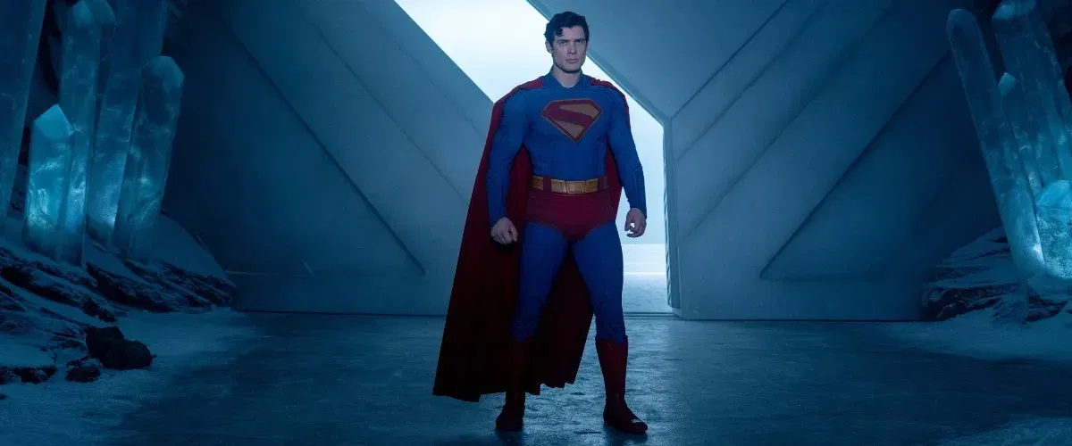 Với Superman (2025), Gunn khẳng định ngay từ đầu rằng đây không phải là một bản khởi đầu (origin story) nữa(Ảnh: Internet)