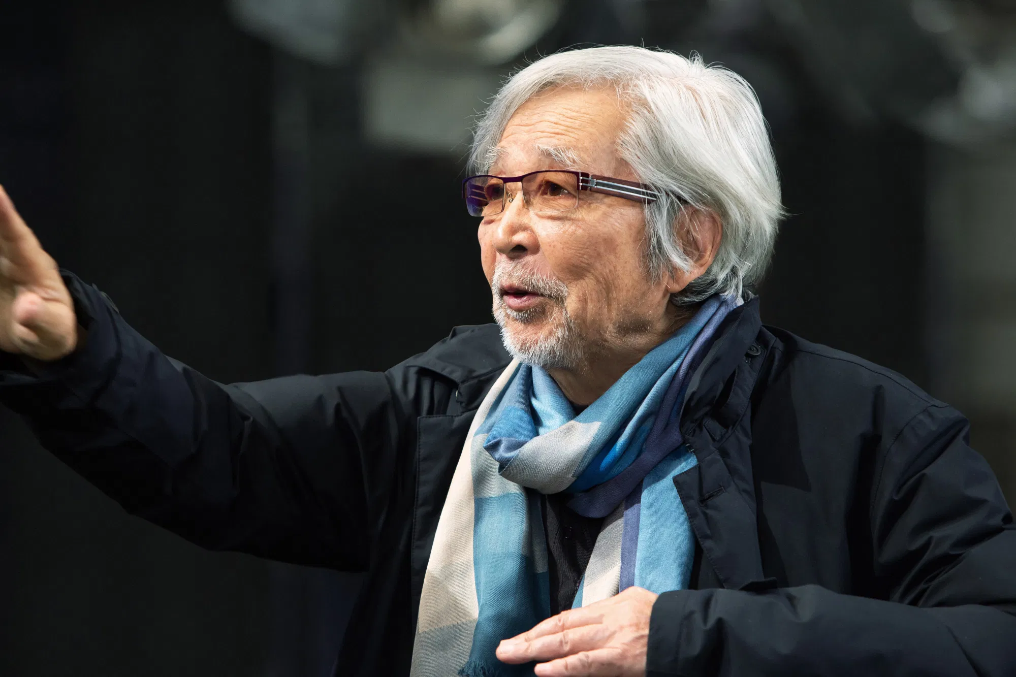 Yoji Yamada là một trong những đạo diễn gạo cội của Nhật, nổi tiếng với loạt phim "Otoko wa Tsurai yo", sự hợp tác với ông được xem là dấu mốc lớn trong sự nghiệp diễn xuất (Ảnh: Internet)