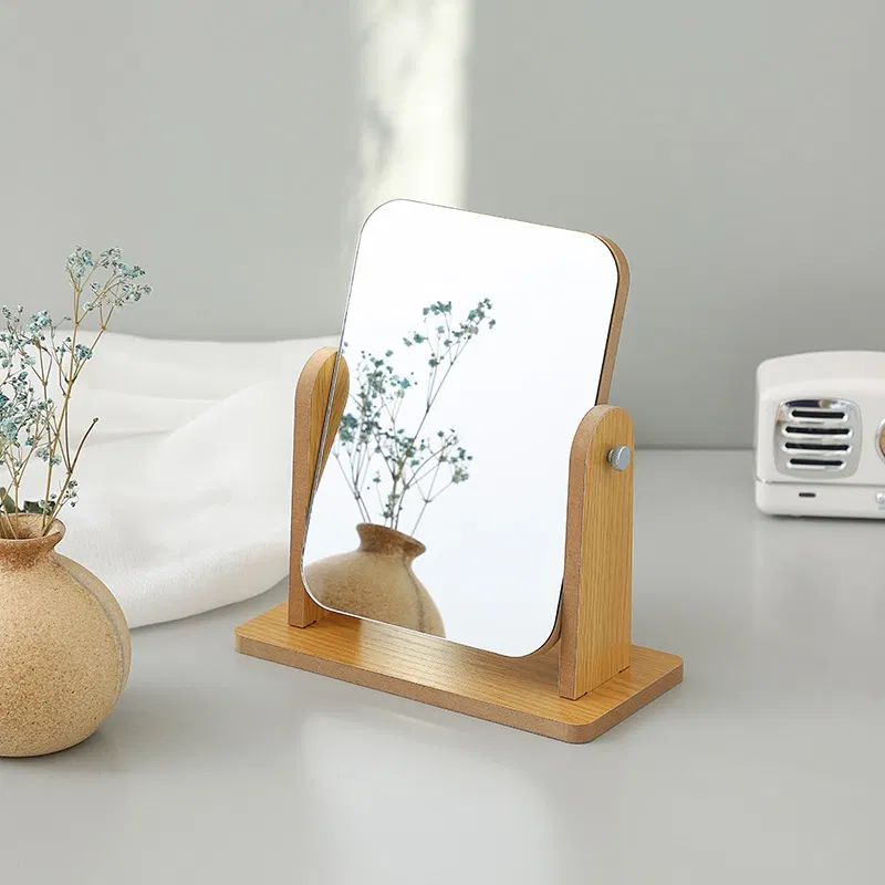 Đặt gương nhỏ trên bàn