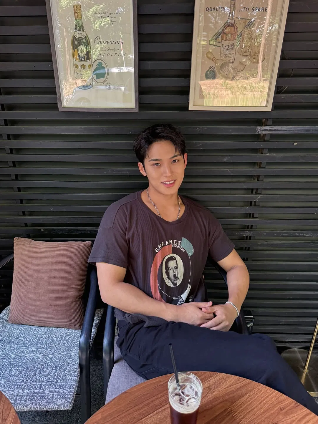 Mingyu sinh năm 1997 luôn nằm trong top những nam idol có ngoại hình xuất sắc nhất K-pop (Ảnh: Internet)