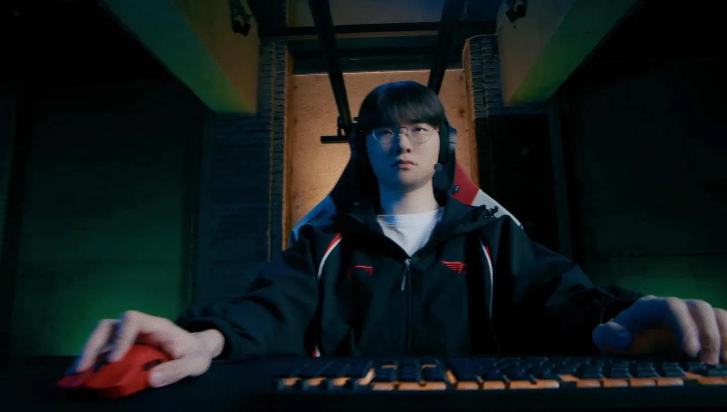 Tuyển thủ huyền thoại Faker góp mặt trong MV (Nguồn ảnh: Internet)