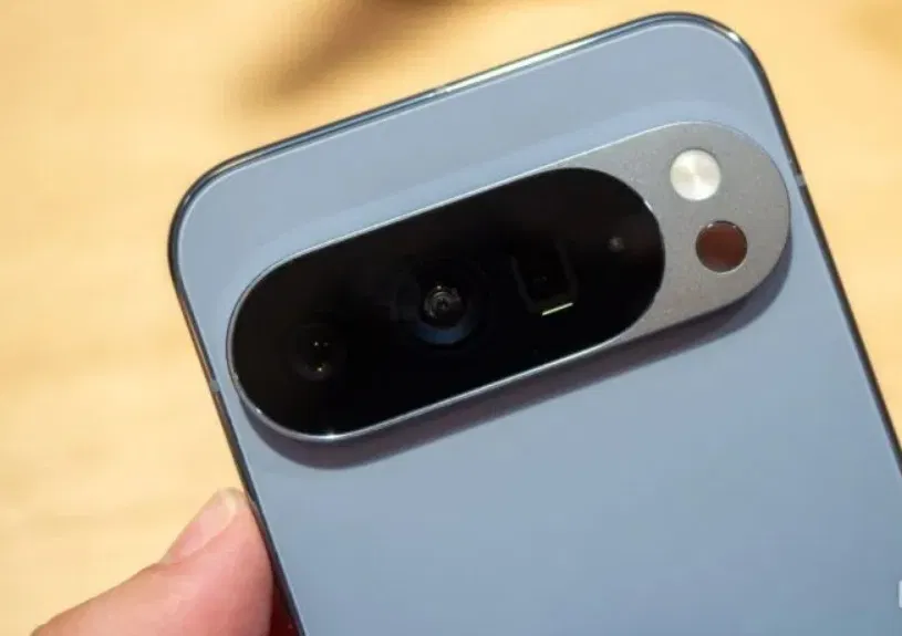 Điện thoại Pixel 10 Pro XL màu Moonstone (Ảnh: Internet) Điện thoại Pixel 10 Pro XL màu Moonstone (Ảnh: Internet)