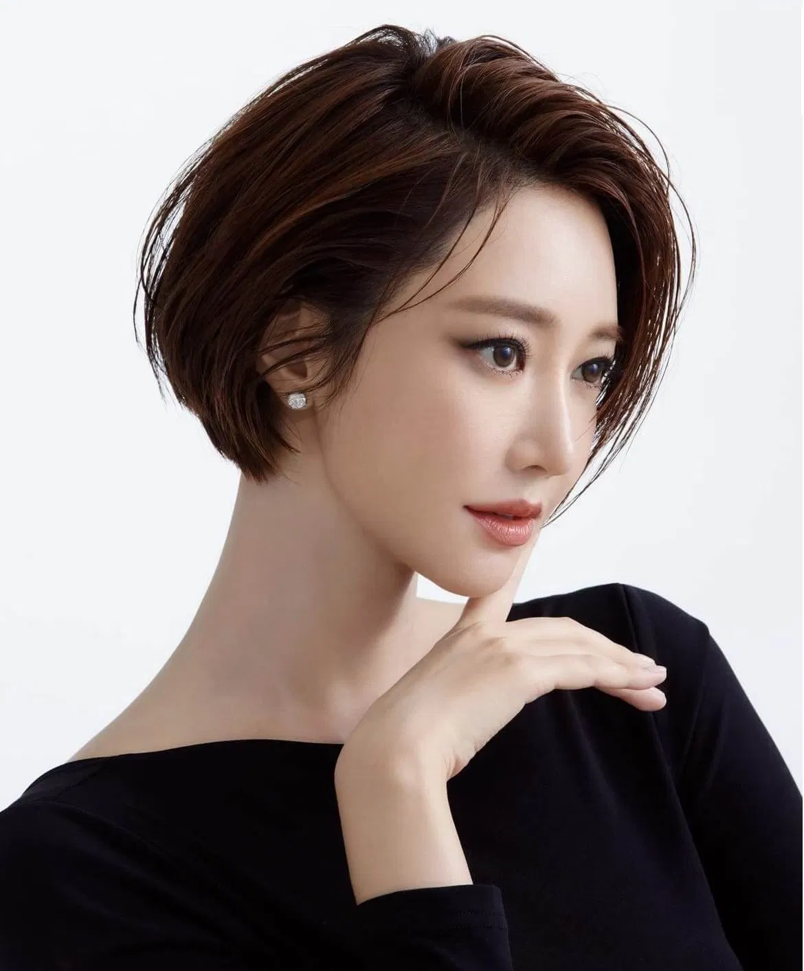 Kiểu tóc ngắn cho nữ trung niên đẹp nhất (Ảnh: Internet)