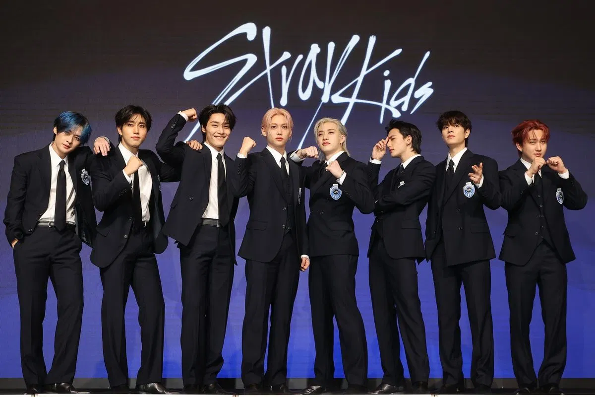 Stray Kids
