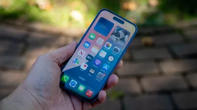 iPhone 17 tiêu chuẩn trang bị chip A19, với CPU nhanh hơn 50% và GPU mạnh gấp 2,1 lần so với iPhone 16 (Ảnh: Internet) iPhone 17 tiêu chuẩn trang bị chip A19, với CPU nhanh hơn 50% và GPU mạnh gấp 2,1 lần so với iPhone 16 (Ảnh: Internet)