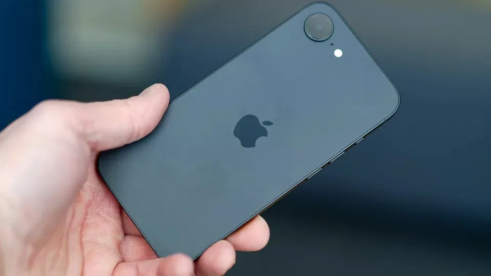 iPhone 16e (Ảnh: Internet)