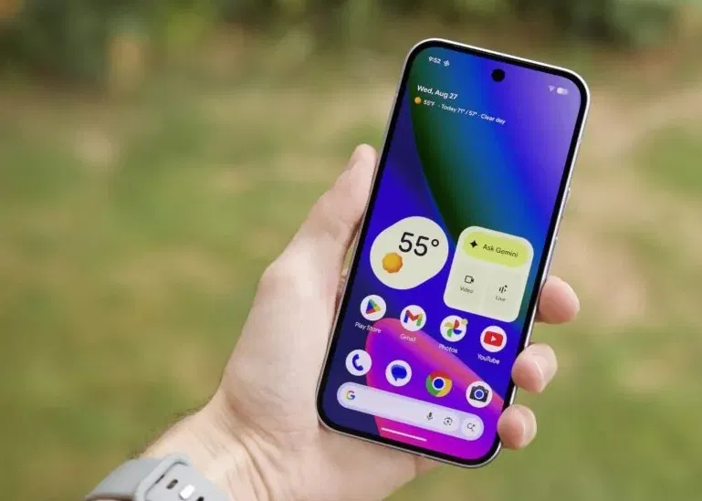 Điện thoại Pixel 10 với màn hình chính (Ảnh: Internet) Điện thoại Pixel 10 với màn hình chính (Ảnh: Internet)