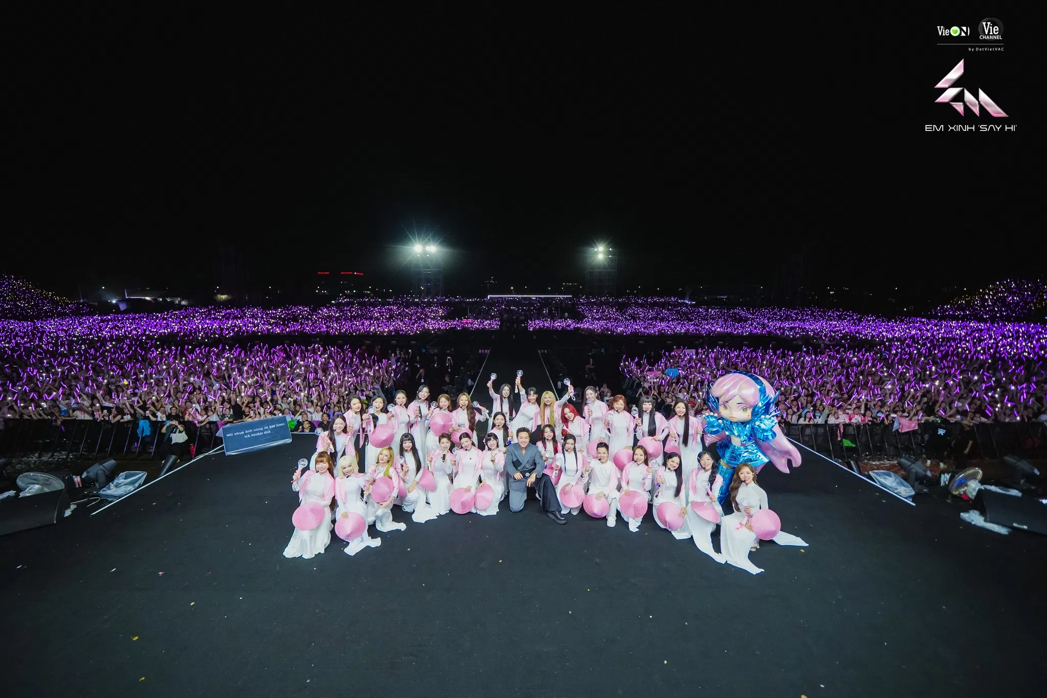 Concert Em Xinh Say Hi Day 1 (nguồn: internet)