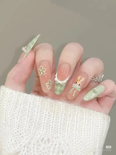 Nail french vẽ cute trendy