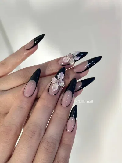 Nail hoa nổi và French đầu móng